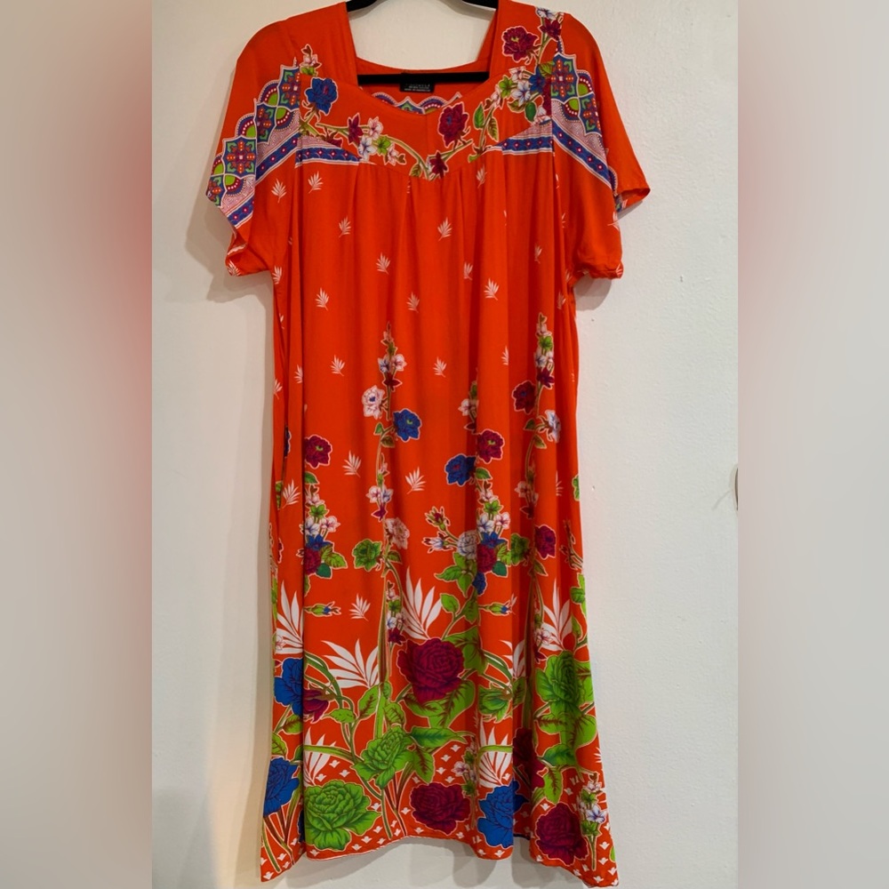 Mumu Dress Loose Floral Pattern Tropical Cover up *No Size Tag* Fits like Size L